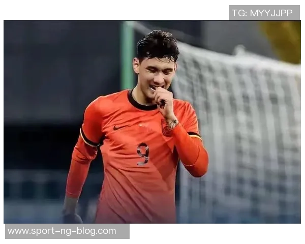 中国足球新星拜合拉木脚后跟进球与沃尔特马德英超神似引发热议